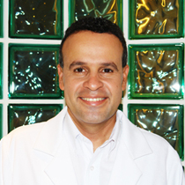 Dr. Edson Chaves Junior